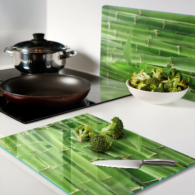 Glas Schneidebrett mit Motiv aus Bambusblättern und -stängeln