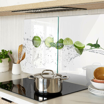 Schneidebrett glas Zitronen in Wasser