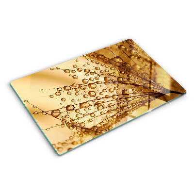 Schneidebrett Wassertropfen auf einer Pflanze