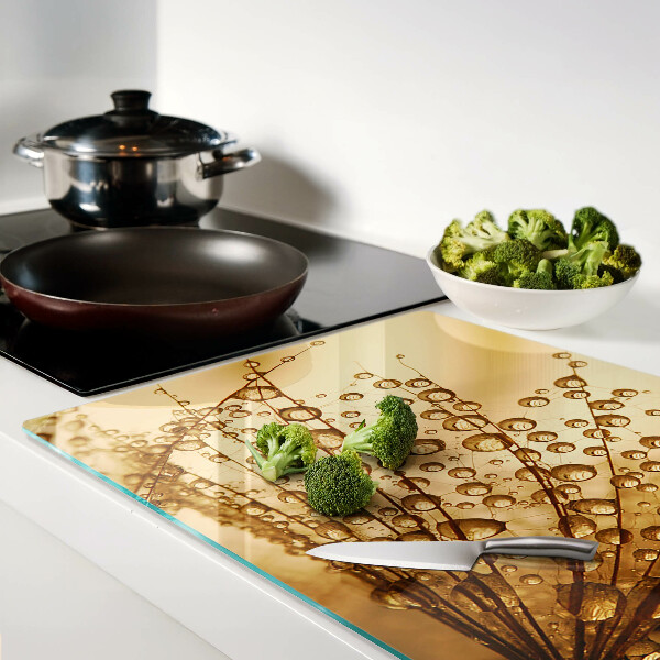 Schneidebrett mit Motiv von Wassertropfen auf einer Pflanze