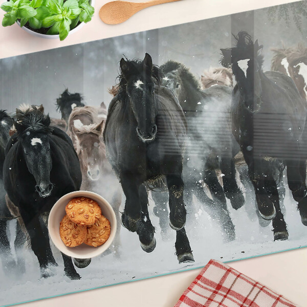 Glas-Schneidebrett mit Motiv galoppierender Pferde im Nebel
