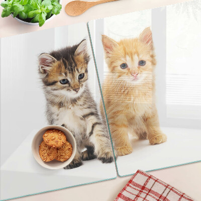 Schneidebrett Glas mit Katzenmotiv auf weißem Hintergrund