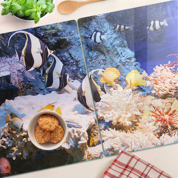 Schneidebrett mit Motiv einer Unterwasserwelt und Fischen
