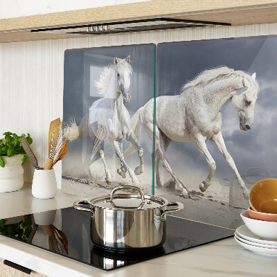 Schneidebrett Glas mit Motiv weißer Pferde in Bewegung