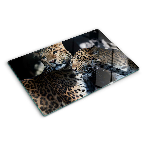 Schneidebrett glas Geparden vor dunklem Hintergrund