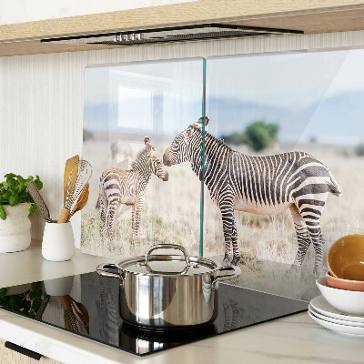 Schneidebrett Zebras auf der Wiese