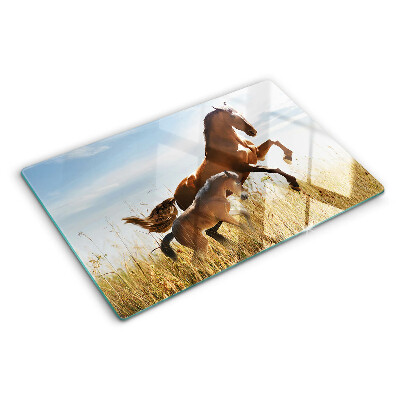 Schneidebrett glas Pferde auf einer sonnigen Wiese