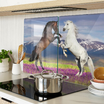 Schneidebrett Glas mit Motiv von Pferden vor einer Berg- und Blumenkulisse