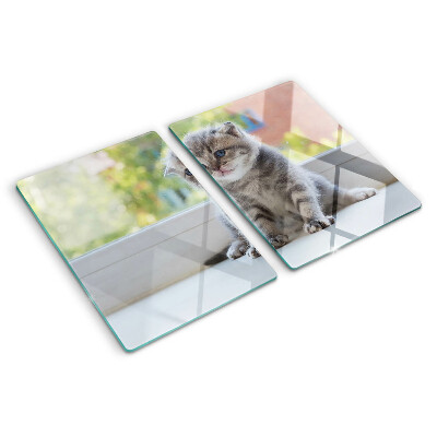 Schneidebrett Glas mit Motiv eines Kätzchens auf der Fensterbank