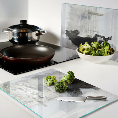 Schneidebrett glas Ein Pferd in einer Winterlandschaft