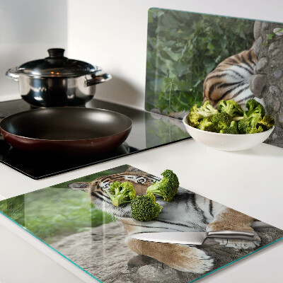 Glas schneidebrett Tiger in seinem natürlichen Lebensraum