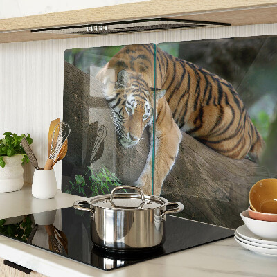 Schneidebrett glas Tiger auf einem Baumstamm
