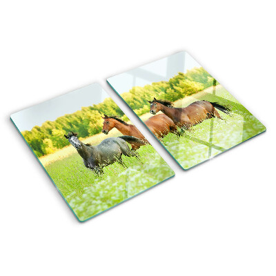 Schneidebrett mit Motiv von Pferden auf einer Wiese