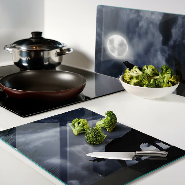 Schneidebrett mit Motiv „Wolf im Mondlicht