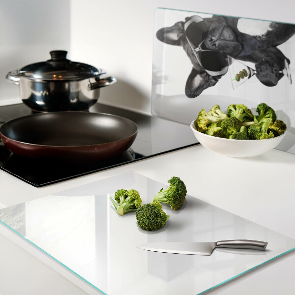 Schneidebrett mit Aufdruck eines Hundes mit Sonnenbrille