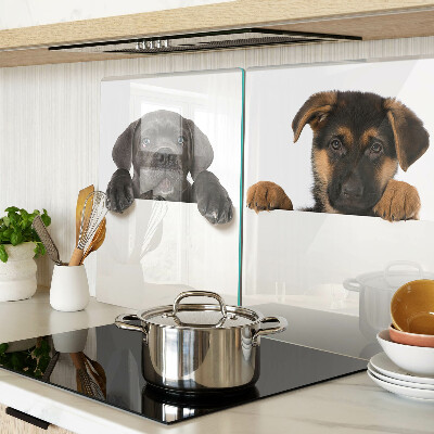 Schneidebrett mit Motiv zweier Hunde, die sich umschauen