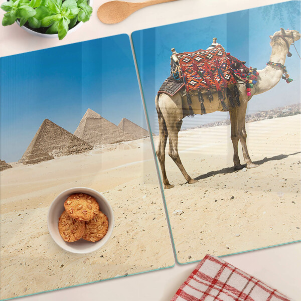 Schneidebrett Glas mit Motiv aus Pyramiden und einem Kamel in der Wüste