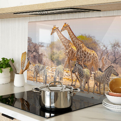 Glas schneidebrett Zebras und Giraffen in ihrem natürlichen Lebensraum