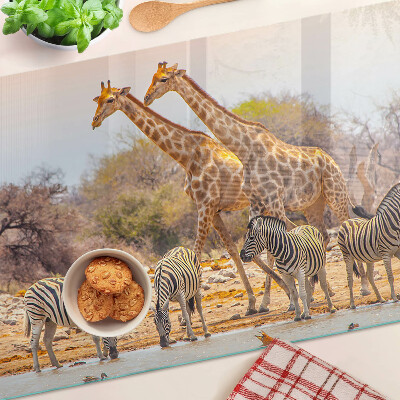 Glas schneidebrett Zebras und Giraffen in ihrem natürlichen Lebensraum