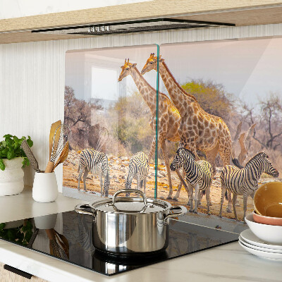 Glas schneidebrett Zebras und Giraffen in ihrem natürlichen Lebensraum