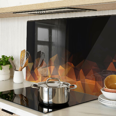 Glas-Schneidebrett mit einem Motiv brennendes Lagerfeuer im geometrischen Stil