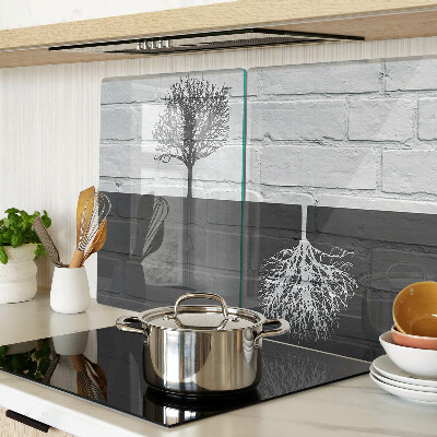 Schneidebrett glas Ein Baum vor einem Backsteinhintergrund