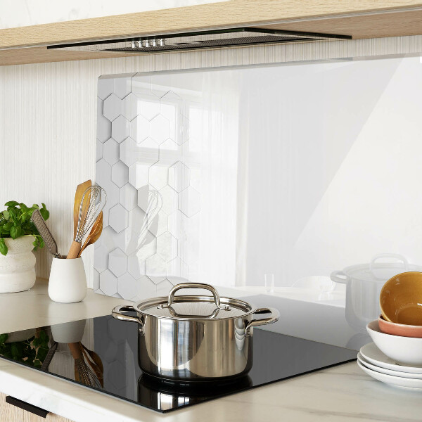 Schneidebrett mit einem Muster aus Sechsecken in Grautönen