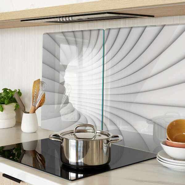 Schneidebrett mit spiralförmiger Maserung im Inneren