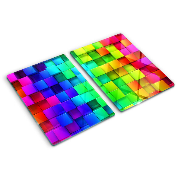 Glas-Schneidebrett mit Regenbogenquadraten in einem Mosaikdesign