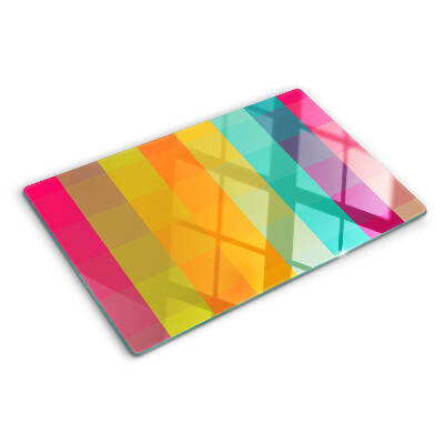 Schneidebrett mit farbenfrohem geometrischem Muster und Farbverlauf