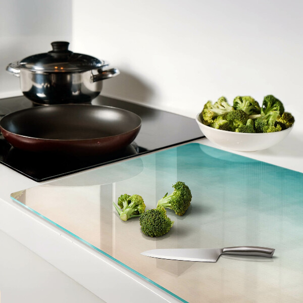 Schneidebrett mit blauem und orangefarbenem Farbverlauf