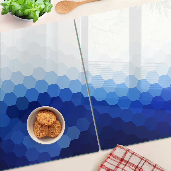 Schneidebrett mit blauem sechseckigem Muster in sanften Farbverläufen