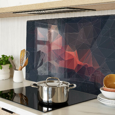 Schneidebrett mit abstraktem geometrischem Muster in Rottönen