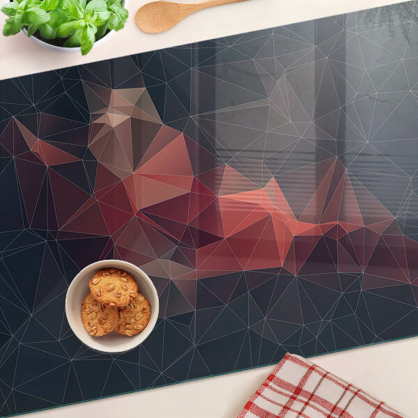 Schneidebrett mit abstraktem geometrischem Muster in Rottönen