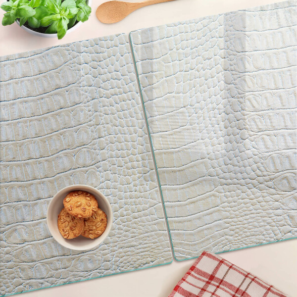 Schneidebrett mit Krokodilledermstruktur