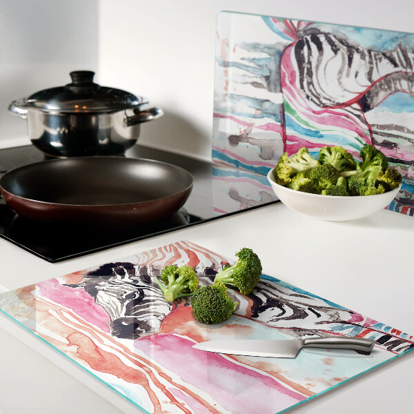 Schneidebrett aus Glas mit Zebramotiv in bunten Streifen