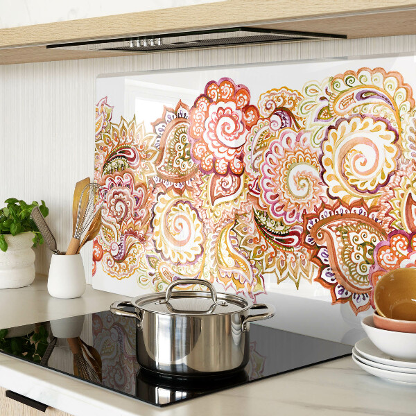 Glas-Schneidebrett mit Paisley-Muster in Rot- und Goldtönen