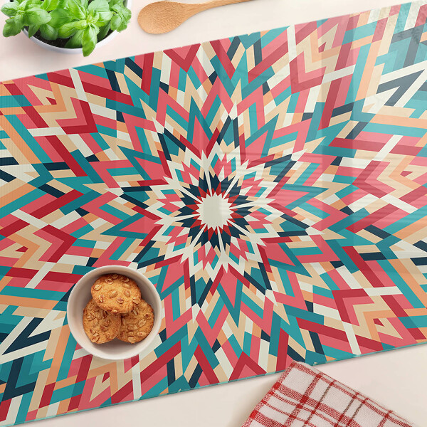 Schneidebrett mit mehrfarbigem Mandala-Motiv