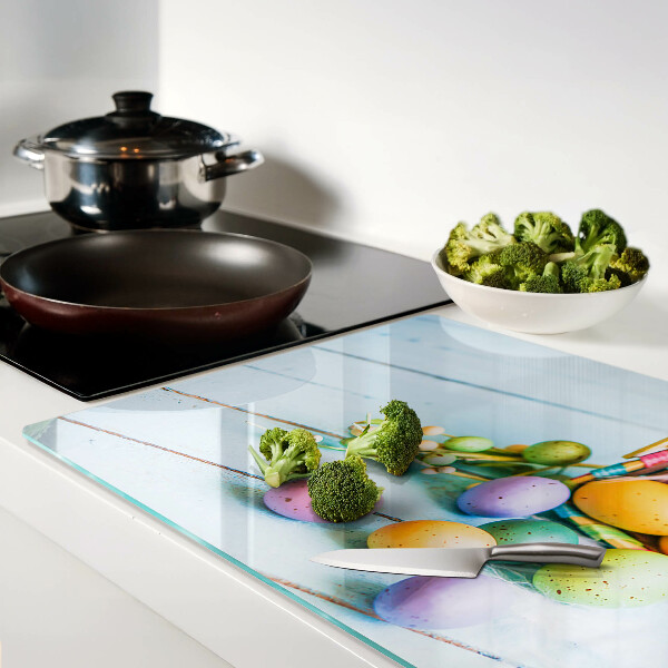 Schneidebrett Glas mit Motiv bunter Ostereier in einem Korb