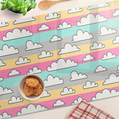 Schneidebrett glas Wolken auf pastellfarbenem Hintergrund