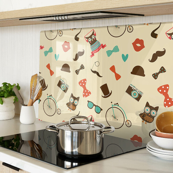 Glas schneidebrett Kätzchen und Retro-Accessoires