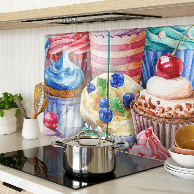 Schneidebrett Cupcakes und buntes Gebäck