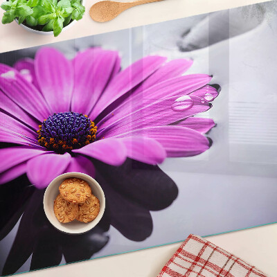 Glas schneidebrett Lila Blume mit Wassertropfen