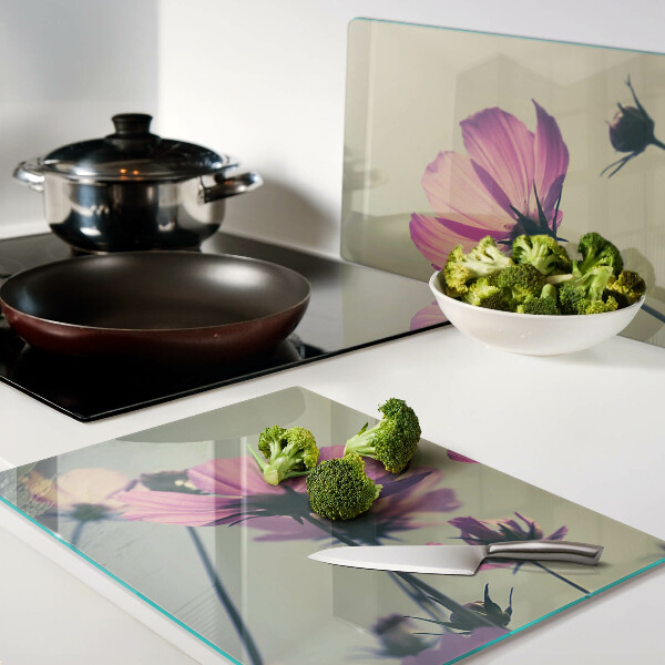 Glas-Schneidebrett mit Blumenmotiv in Pastellfarben