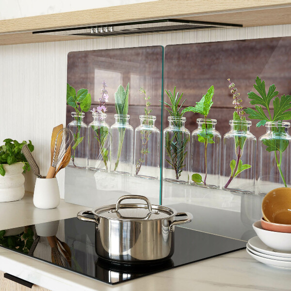 Glas-Schneidebrett mit dekorativem Motiv „Pflanzen in Flaschen”