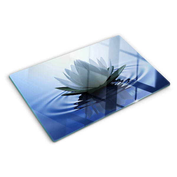 Schneidebrett Seerose vor Wasserhintergrund