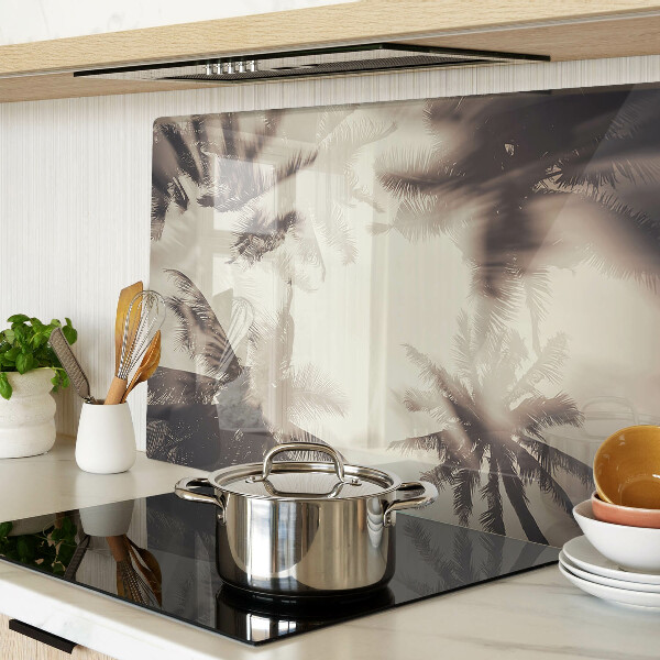 Schneidebrett Palmen auf einfarbigem Hintergrund