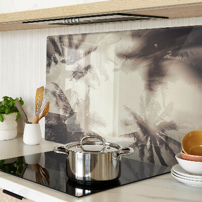 Schneidebrett Palmen auf einfarbigem Hintergrund