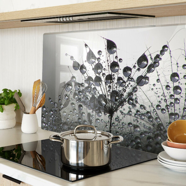 Schneidebrett glas Wassertropfen auf Pflanzen