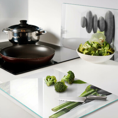 Schneidebrett Orchideen- und Spa-Steine